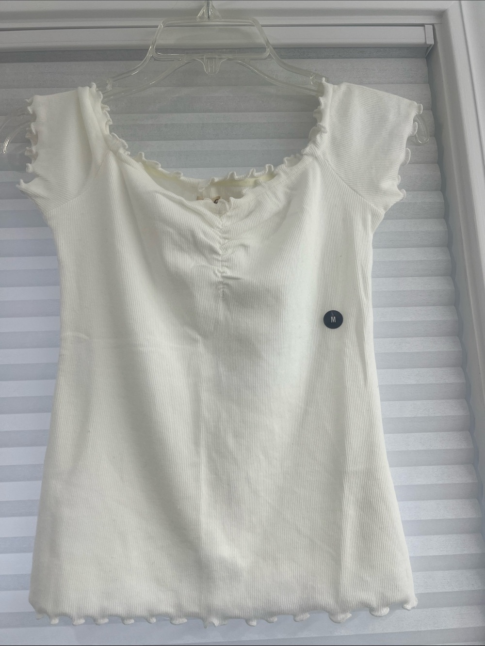Hollister Cream Ribbed Tank with Lettuce-Edge Trim